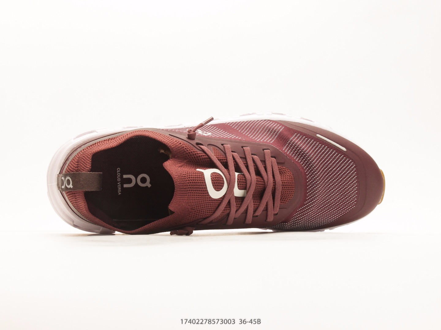 On Running Cloudrunner 3 Low Training Shoe view