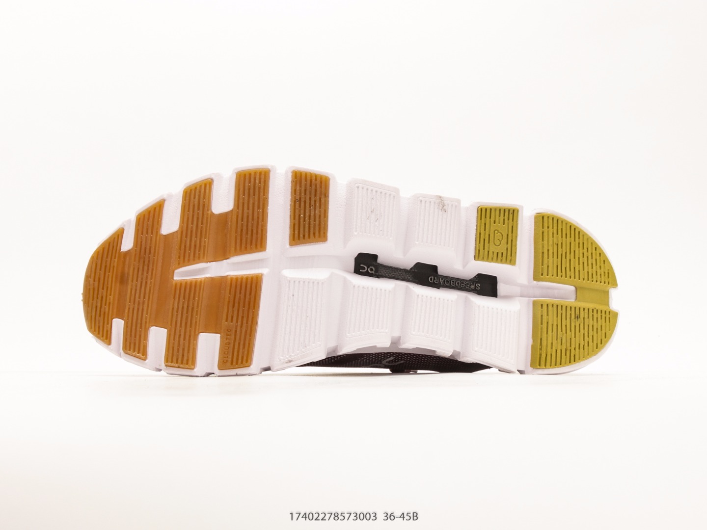 On Running Cloudrunner 3 Low Training Shoe view