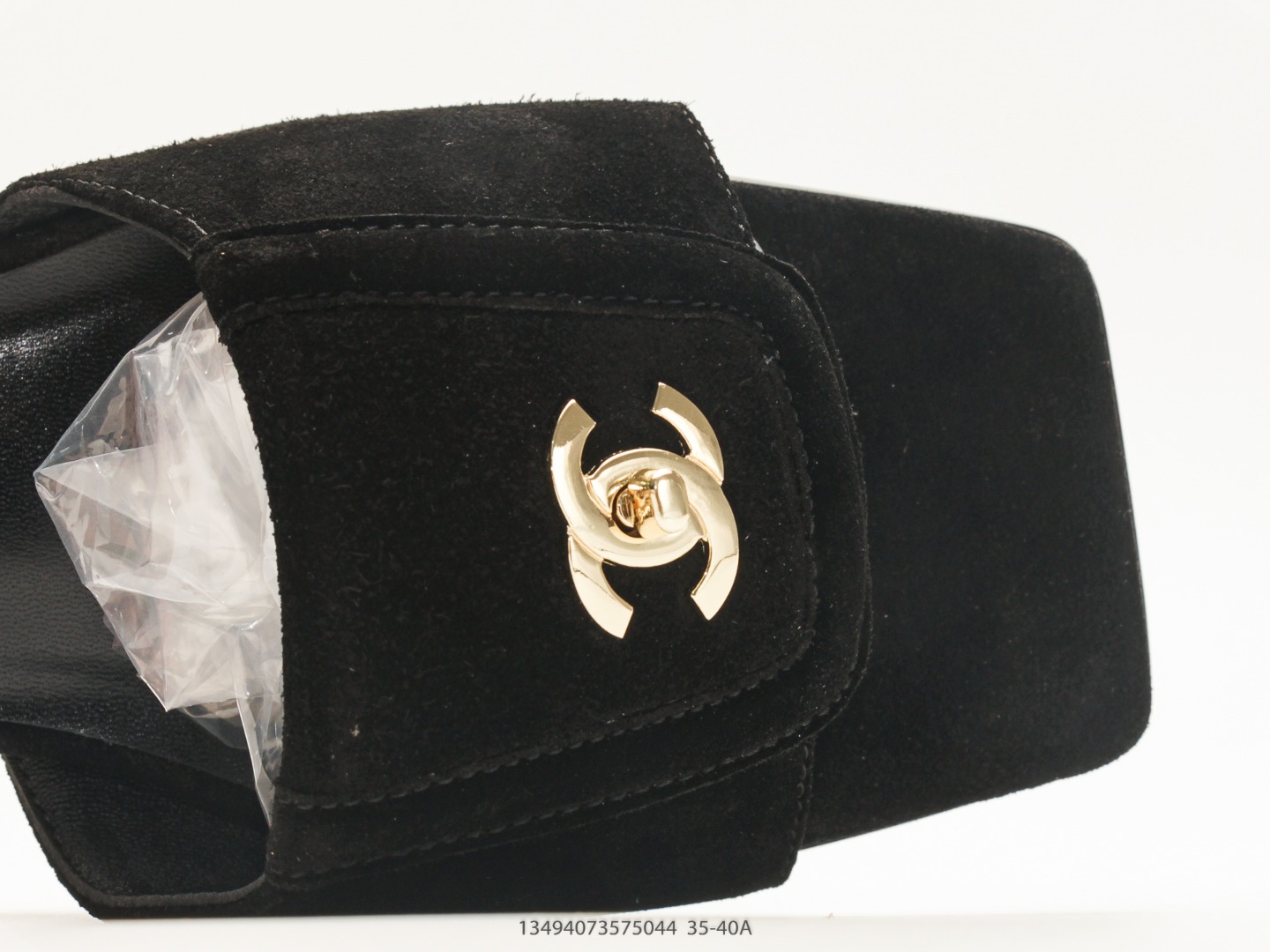 Chanel 26S Cut-Out Slide Sandal Black view