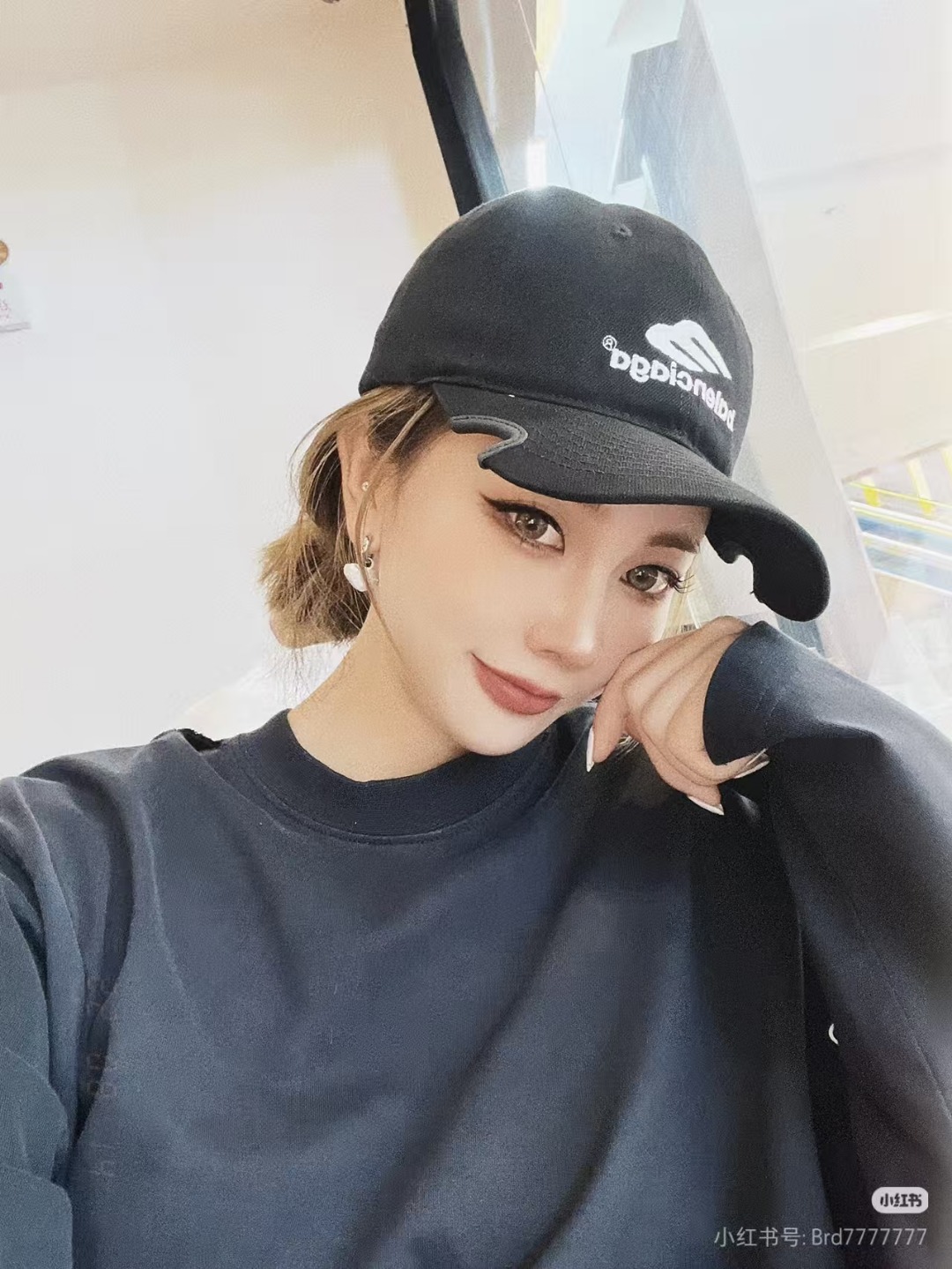 Balenciaga BLCG 3B Heavy Embroidery Washed Corner-Cut Soft Baseball Cap