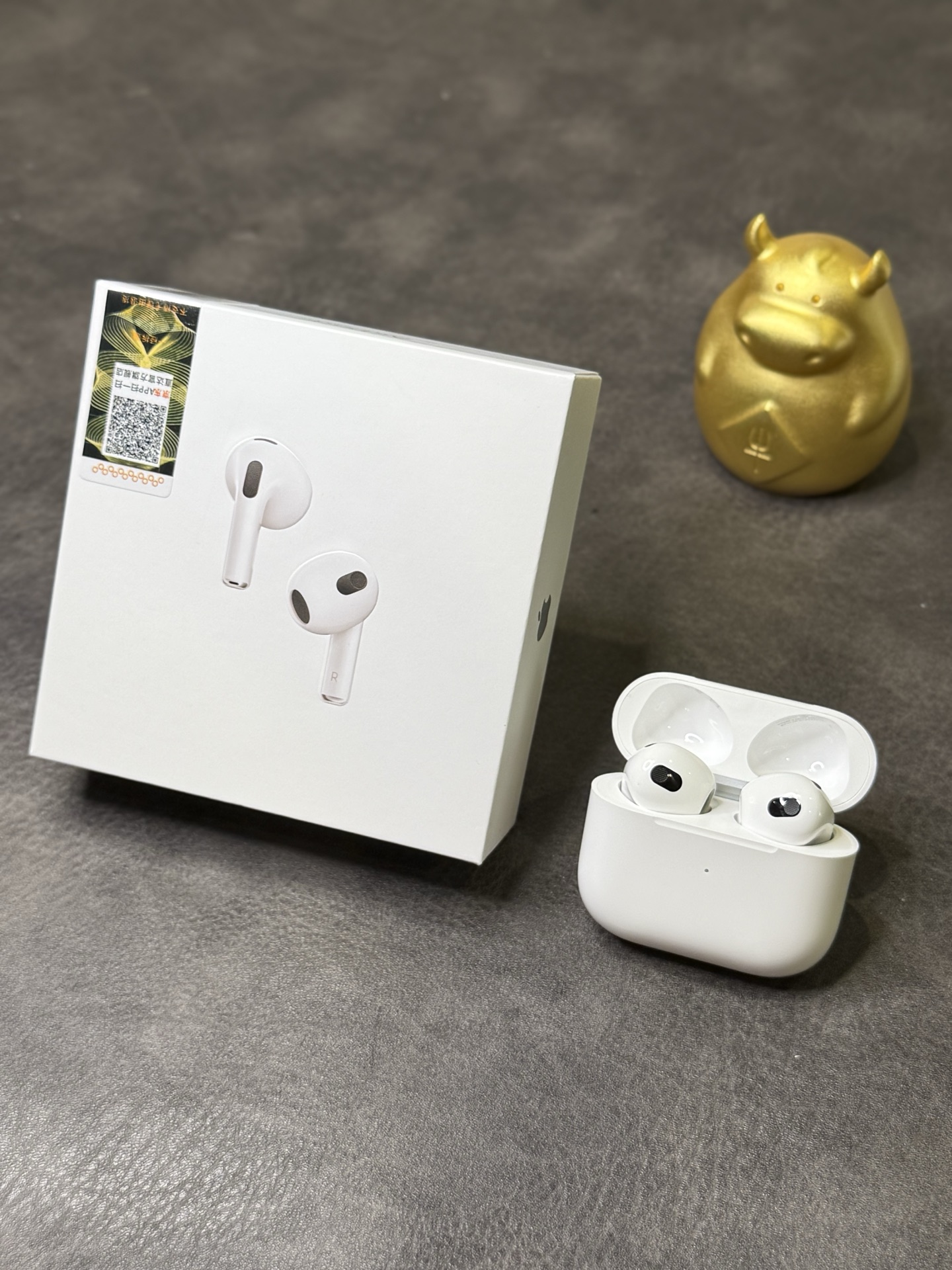 Apple AirPods 3 4th Generation 1:1 Replica — Full Feature Build view