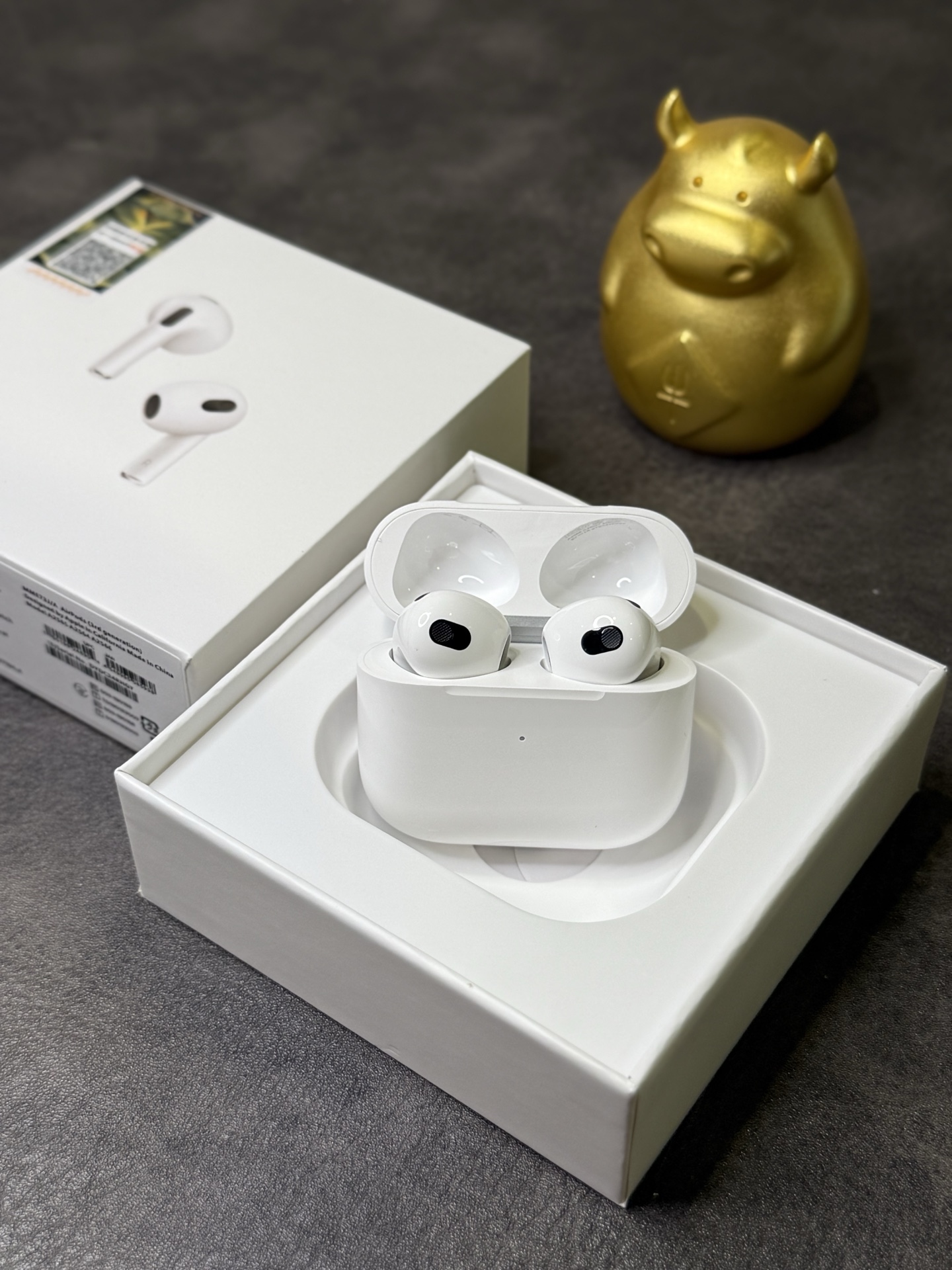 Apple AirPods 3 4th Generation 1:1 Replica — Full Feature Build view