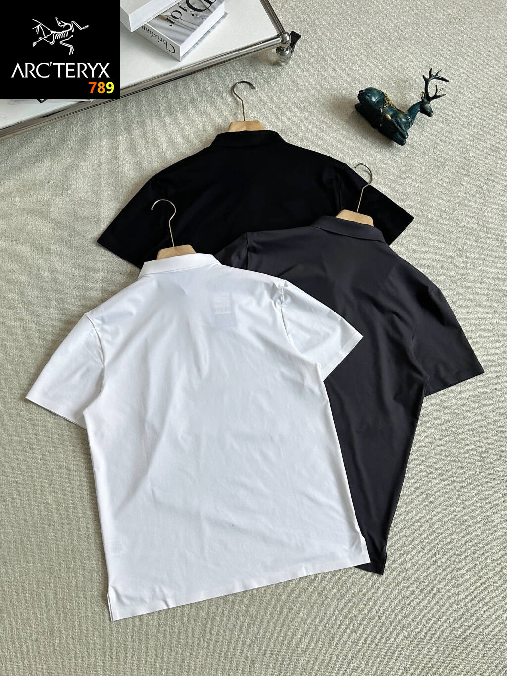 Arc'teryx Business Casual Ice-Silk Half-Zip Polo Shirt White / Black / Grey view