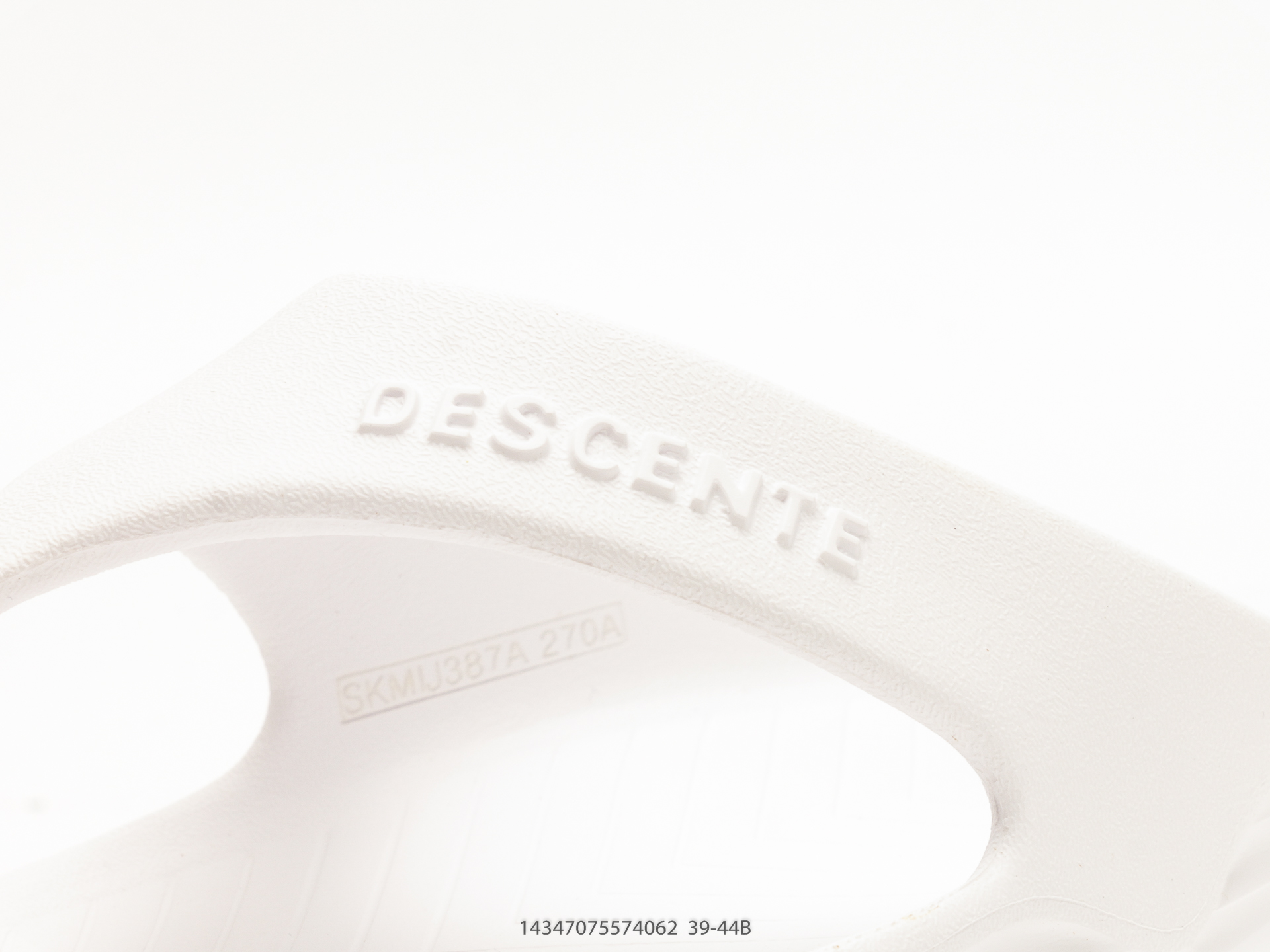 Descente Calm Thong 3.0 Flip-Flop White view
