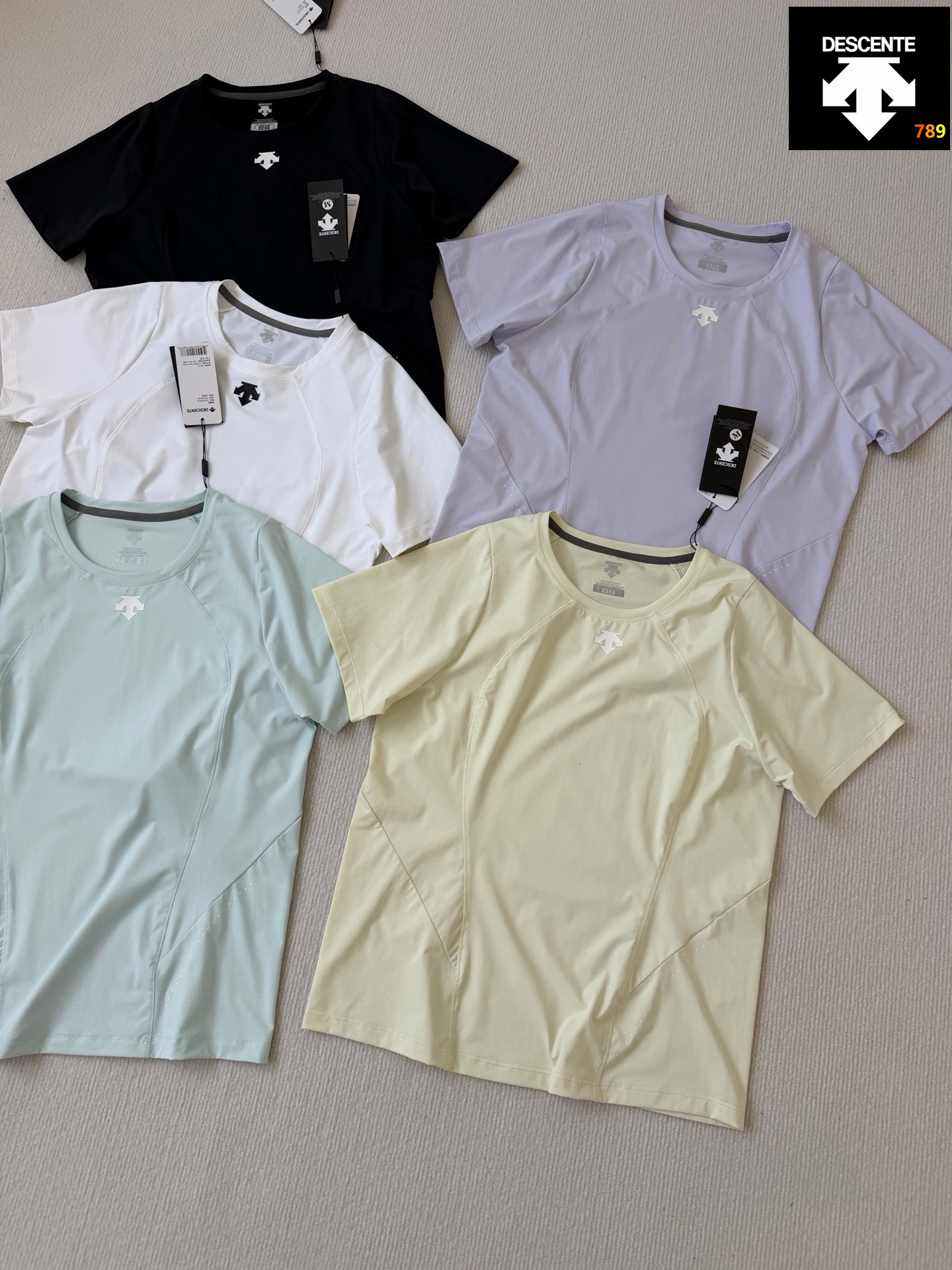Descente Women's Ice-Silk Quick-Dry Athletic T-Shirt view