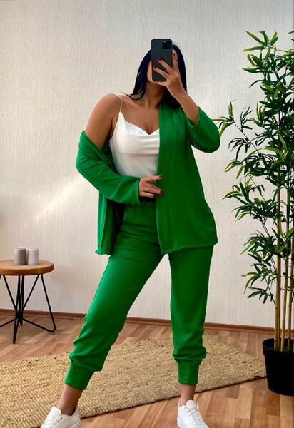 Apparel — 00233