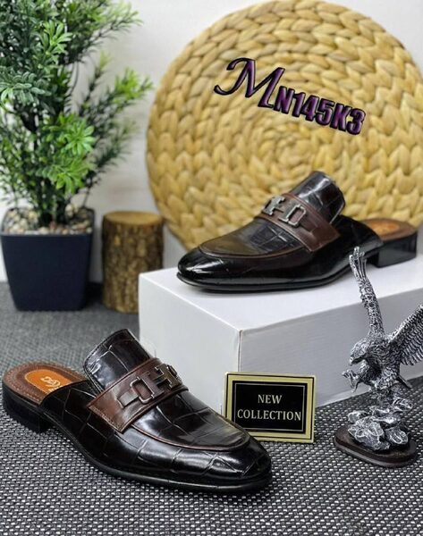 Women's Shoes — 00420