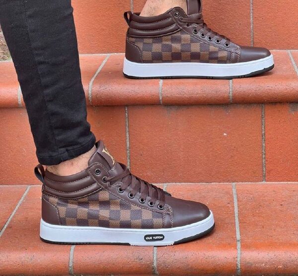 Louis Vuitton Sneakers — 005021 view 6