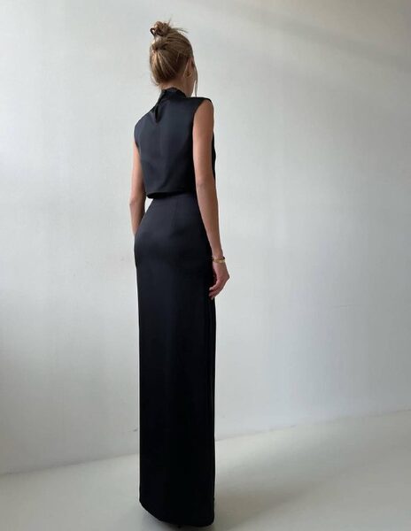 Apparel — 00509 view 2