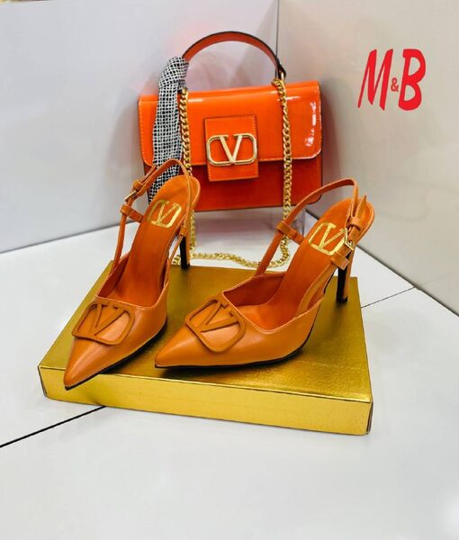 Women's Shoes — 00657