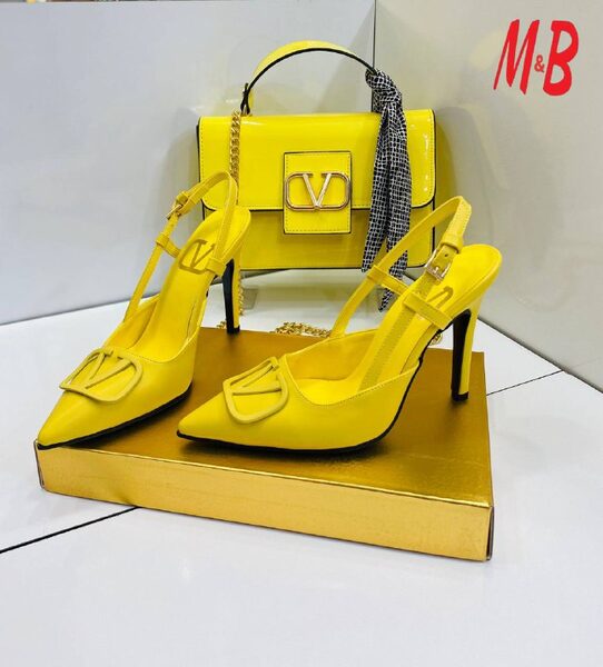 Women's Shoes — 00657 view 2
