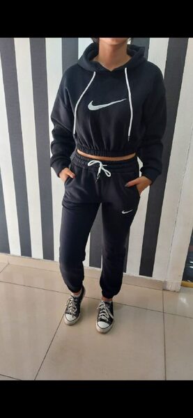 Nike Women Apparel — 00728 view 3
