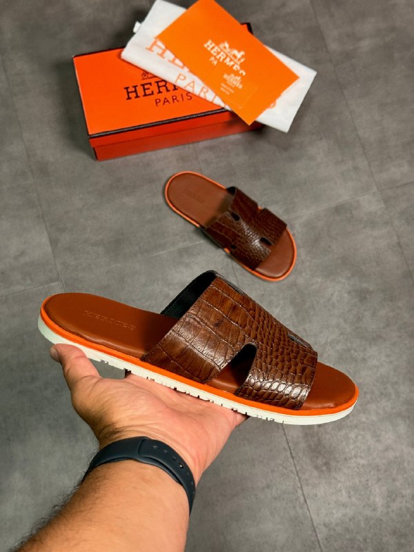 Women's Shoes — 00763