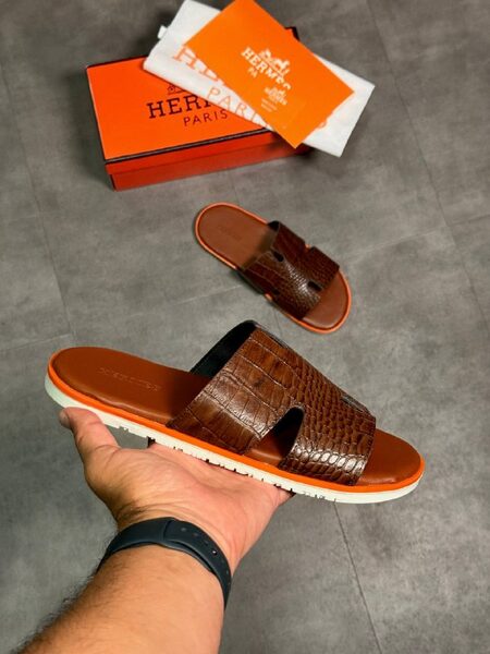 Women's Shoes — 00763