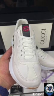 Gucci Sneakers — 00813