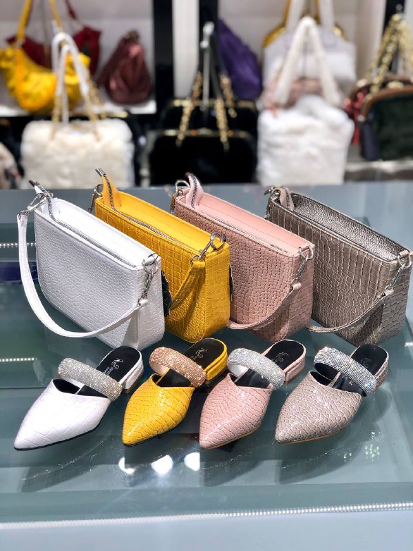Women's Shoes — 00814