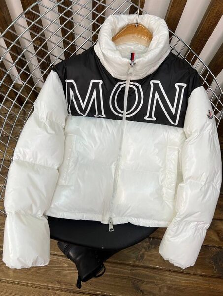 Moncler Women Apparel — 00913 view 5