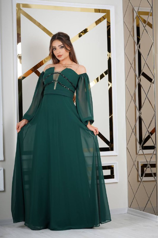 Apparel — 00922 view