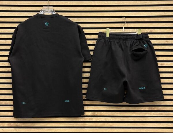 Apparel — 00984 view 4