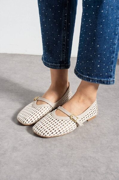 Women's Shoes — 2403 view 4