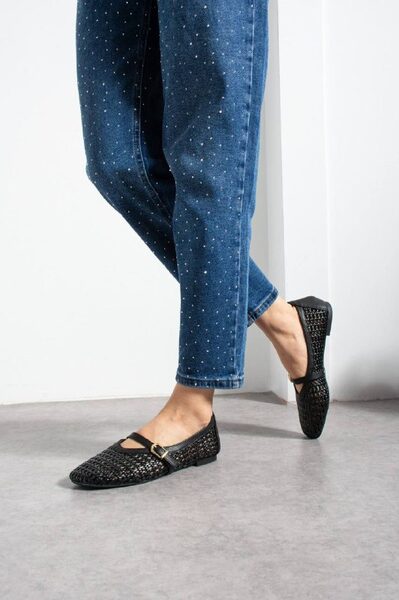 Women's Shoes — 2403 view 5