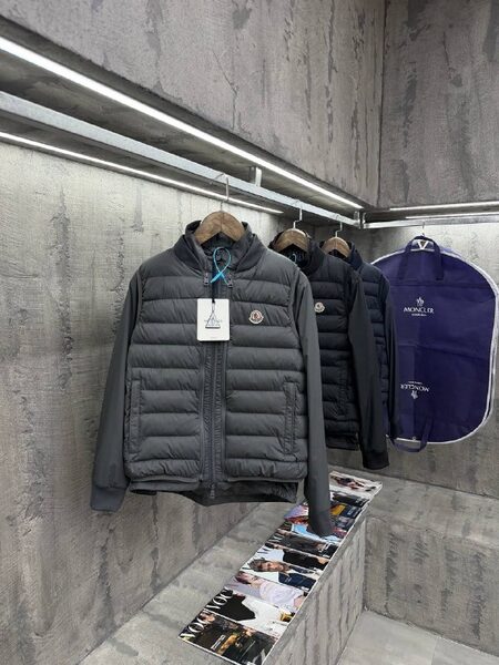 Apparel — TGA1vOuXZWxT view 5