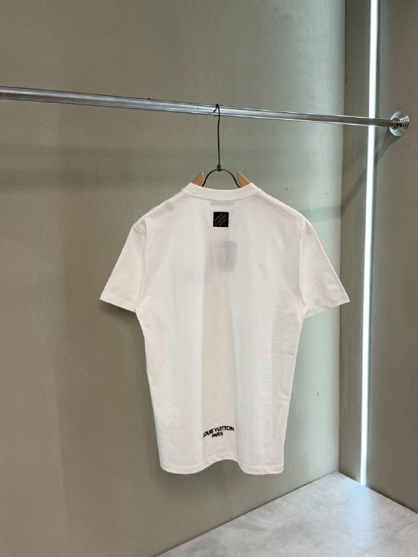 Apparel — TGA49_1S68Mj view
