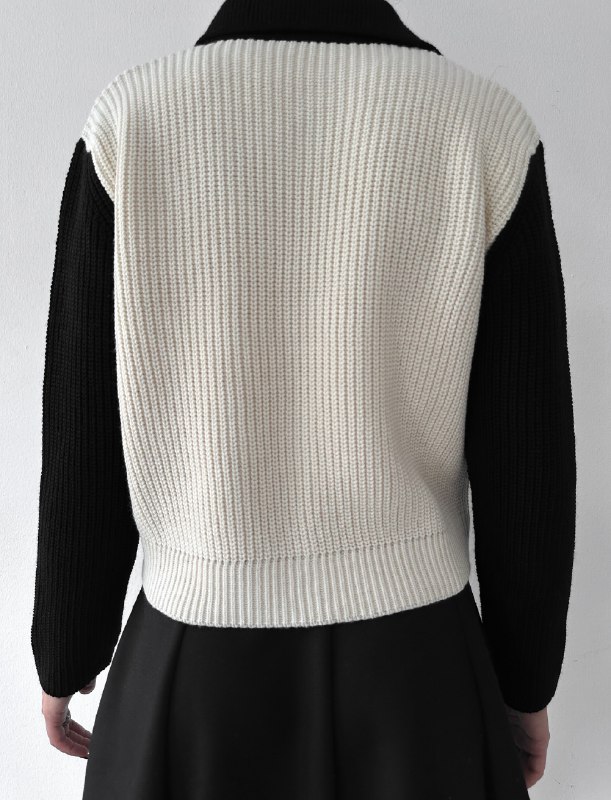 Apparel — TGAE79Wq40KE view