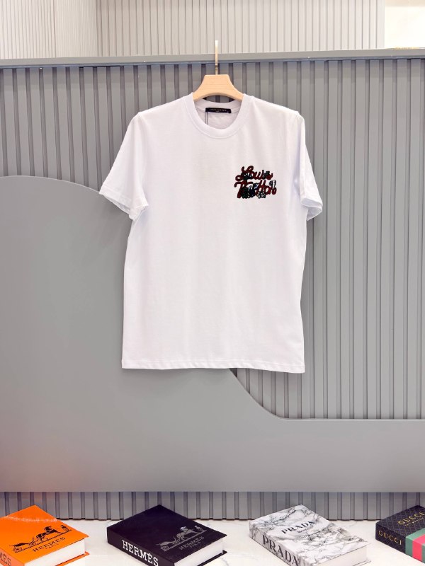 Apparel — TGAIZ69BGFfm