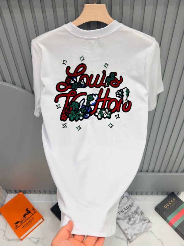 Apparel — TGAIZ69BGFfm view