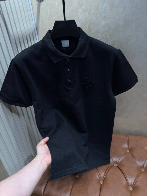 Apparel — TGAOxj_kCUCa