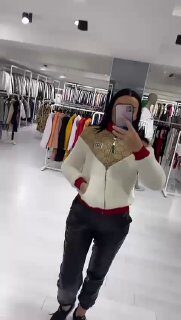 Apparel — TGAQeqFjRx7o view 3
