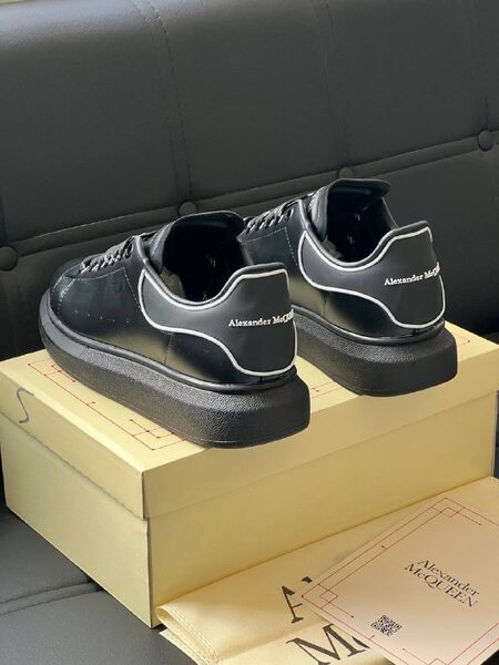 Men's Sneakers — TGAWzCYdVQJK view 4