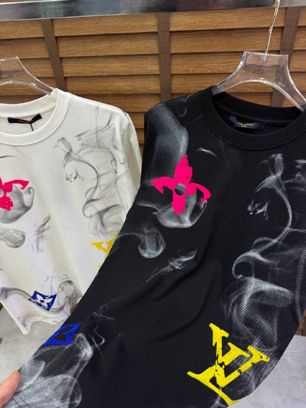 Apparel — TGAX7IajQOa6 view