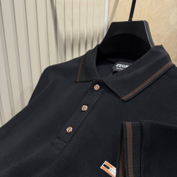 Apparel — TGAYQ_wMUeTK view 2