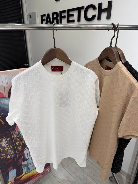 Apparel — TGAbm7wq6jFI view 2