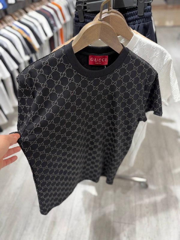 Apparel — TGAbm7wq6jFI view