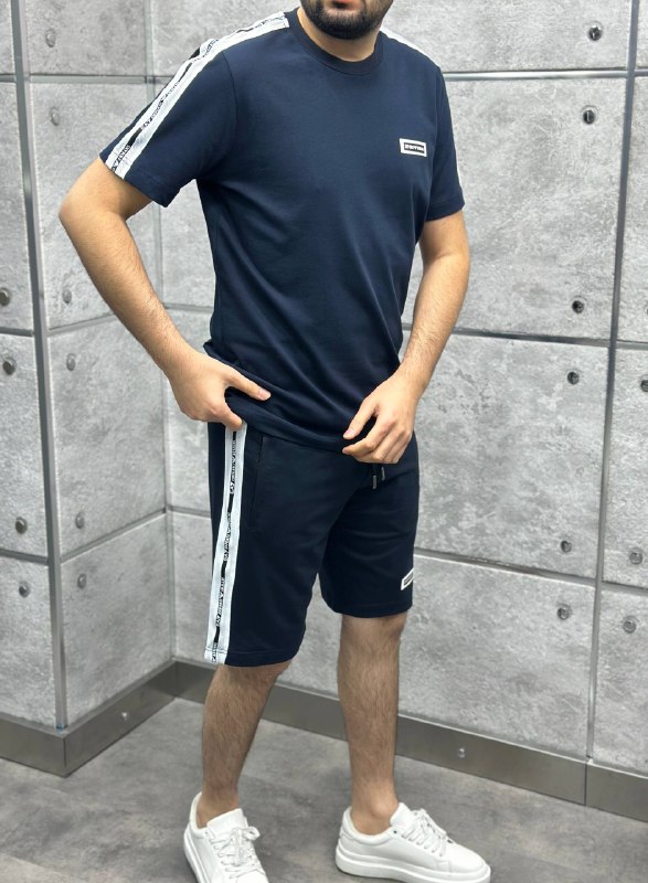 Apparel — TGAd5vJSgcf-