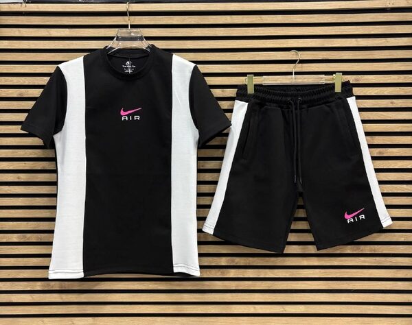 Apparel — TGAh-Fl9t4QZ view 2