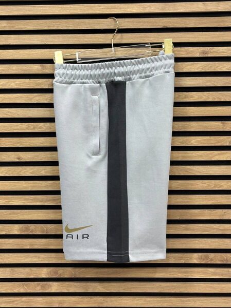 Apparel — TGAh-Fl9t4QZ view 6