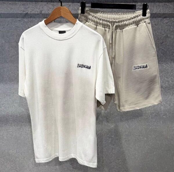 Apparel — TGAlN55ZPwDY view 5