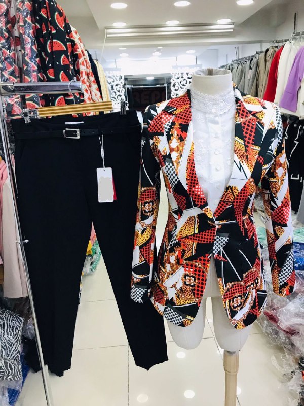 Apparel — TGAl_isSip7Y