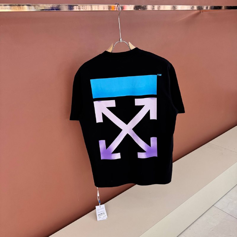 Apparel — TGAnQ3kEzKwD
