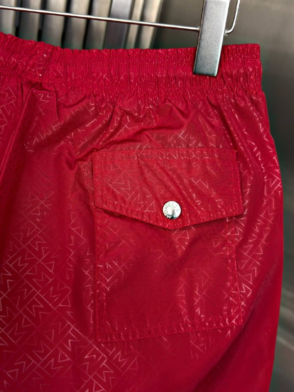 Apparel — TGAv6v3kggEM view