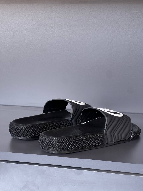 Men's Sneakers — TGB2tSZRZf24 view