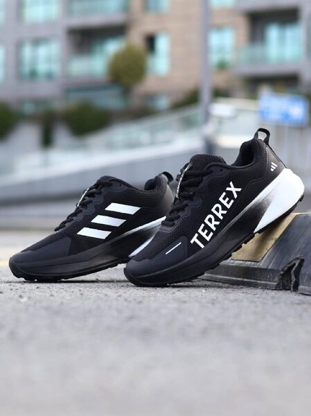 Men's Sneakers — TGBCDm75v9Fq