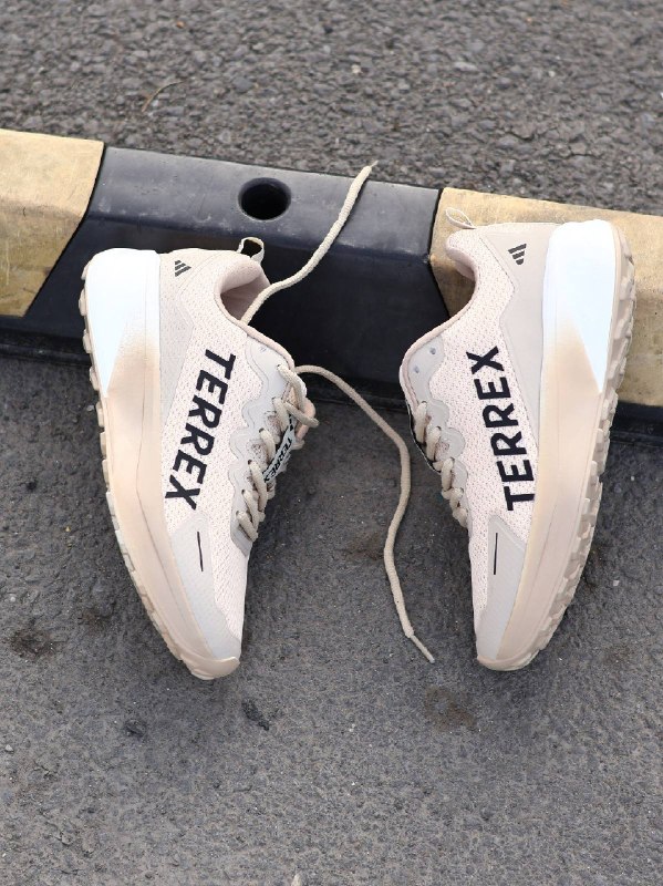 Men's Sneakers — TGBCDm75v9Fq view