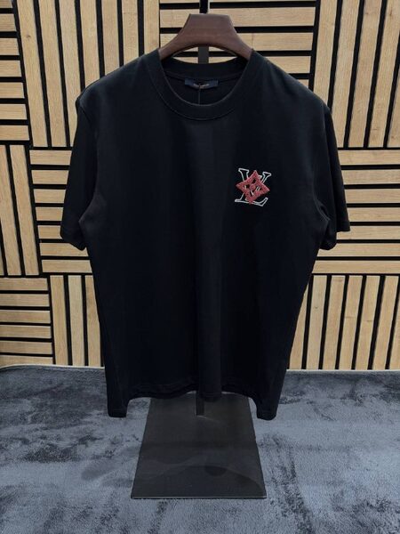 Apparel — TGBKVX8H786i