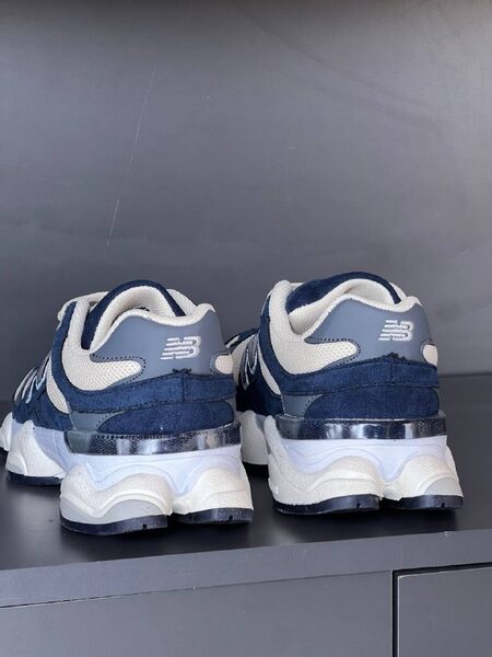 Men's Sneakers — TGBY_wEzFYvB view 3