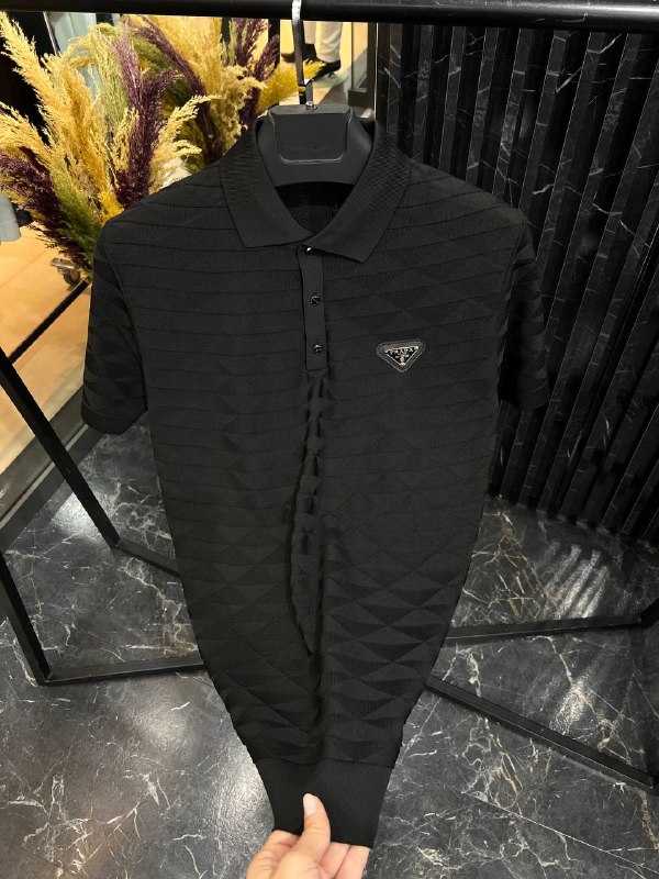 Apparel — TGBilOeoMT6T